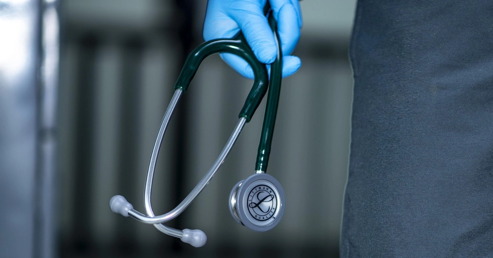 AI Stethoscope Breakthrough: Heart Disease Detection in Seconds